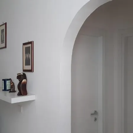 Apartamento Centro Storico Con Balcone E Camino - Tarquinia