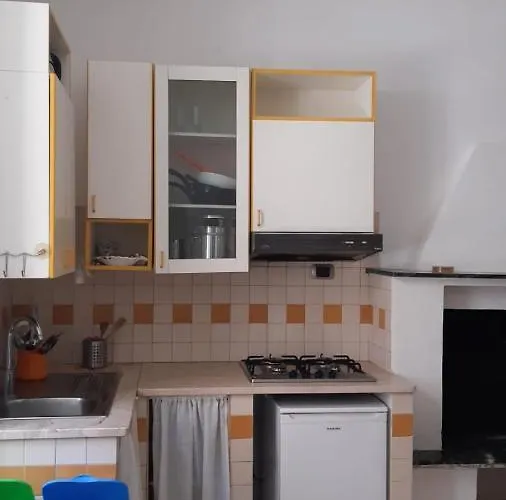 Centro Storico Con Balcone E Camino - Διαμέρισμα Tarquinia