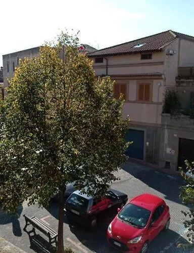 Διαμέρισμα Centro Storico Con Balcone E Camino - Tarquinia