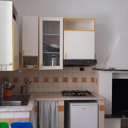 Centro Storico Con Balcone E Camino - Apartment Tarquinia