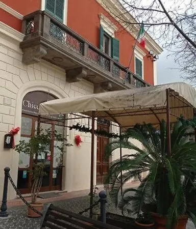 Centro Storico Con Balcone E Camino - Tarquinia