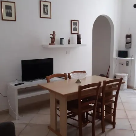 Centro Storico Con Balcone E Camino - * Tarquinia